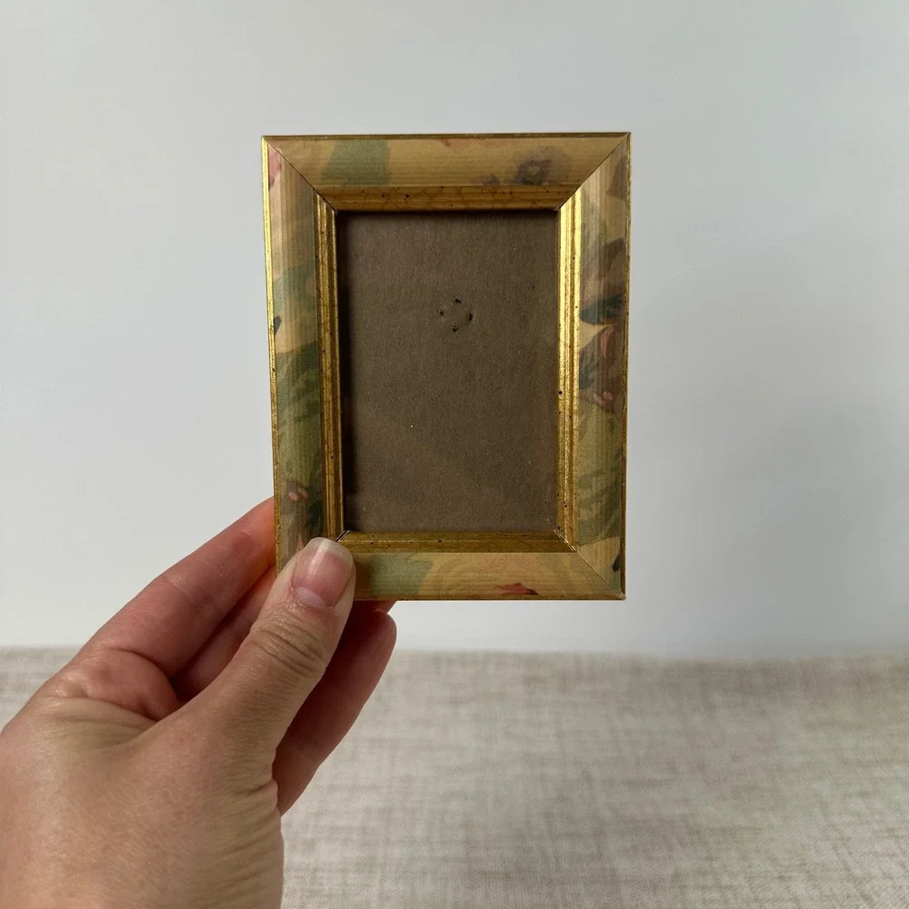 Small Gold Floral Picture Frame | Easel Back Tabletop Frame